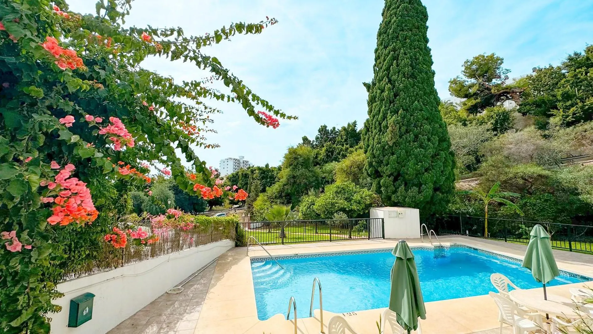 Bahamas Apartman Nerja