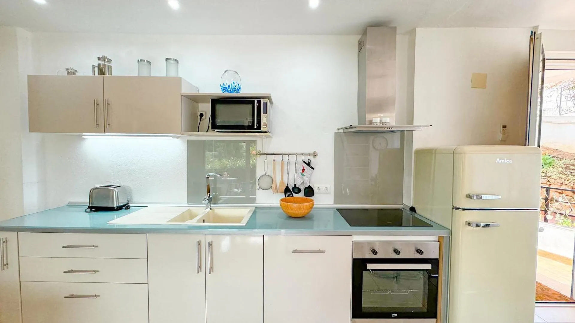 Bahamas Apartman Nerja