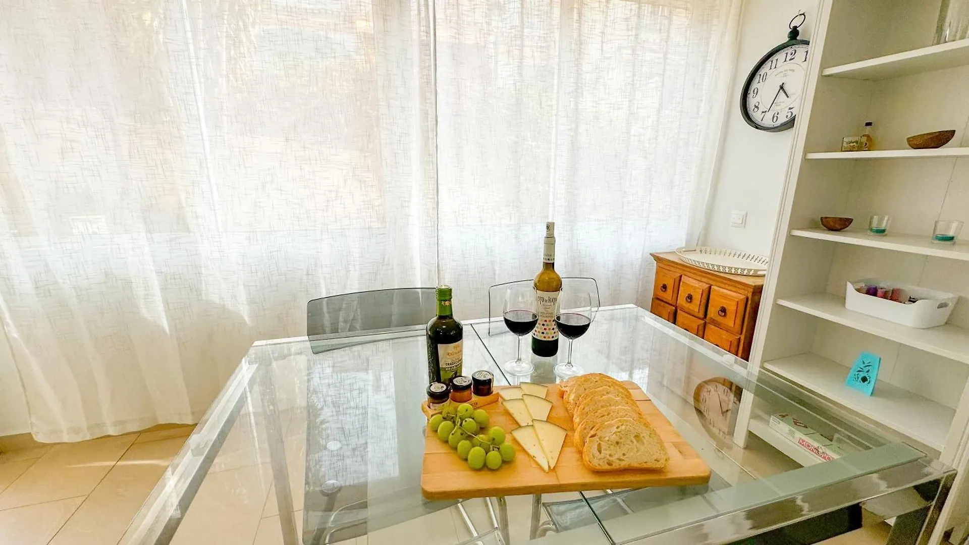 Bahamas Apartman Nerja 0*,
