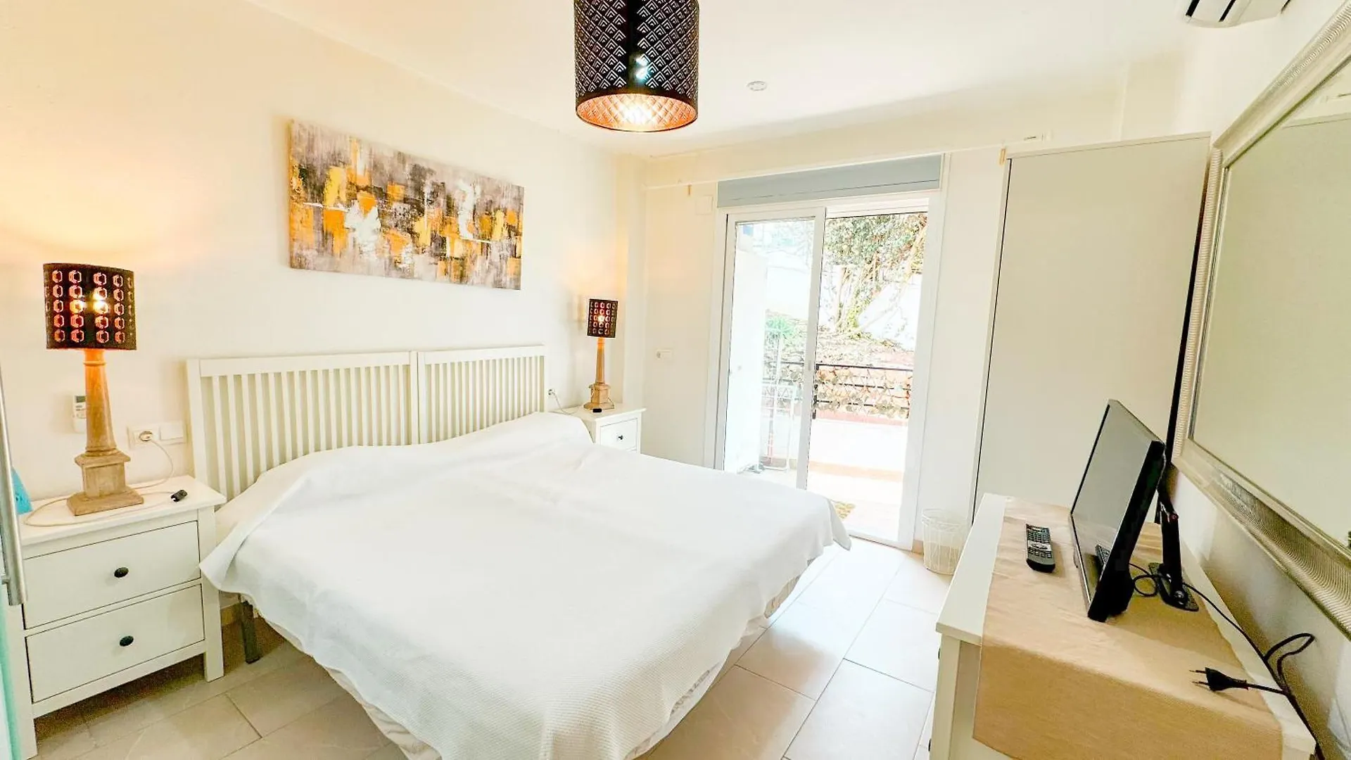 Bahamas Apartment Nerja 0*,  Spain